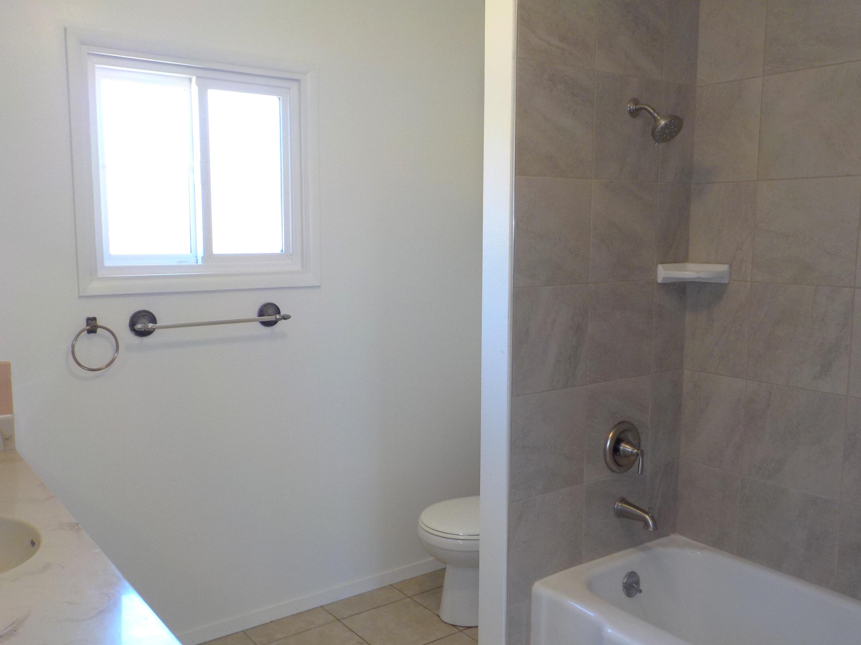 4672 Excelsior Road Cutten, CA 95503 - Photo 14 of 18 Excelsior - Main Bathroom