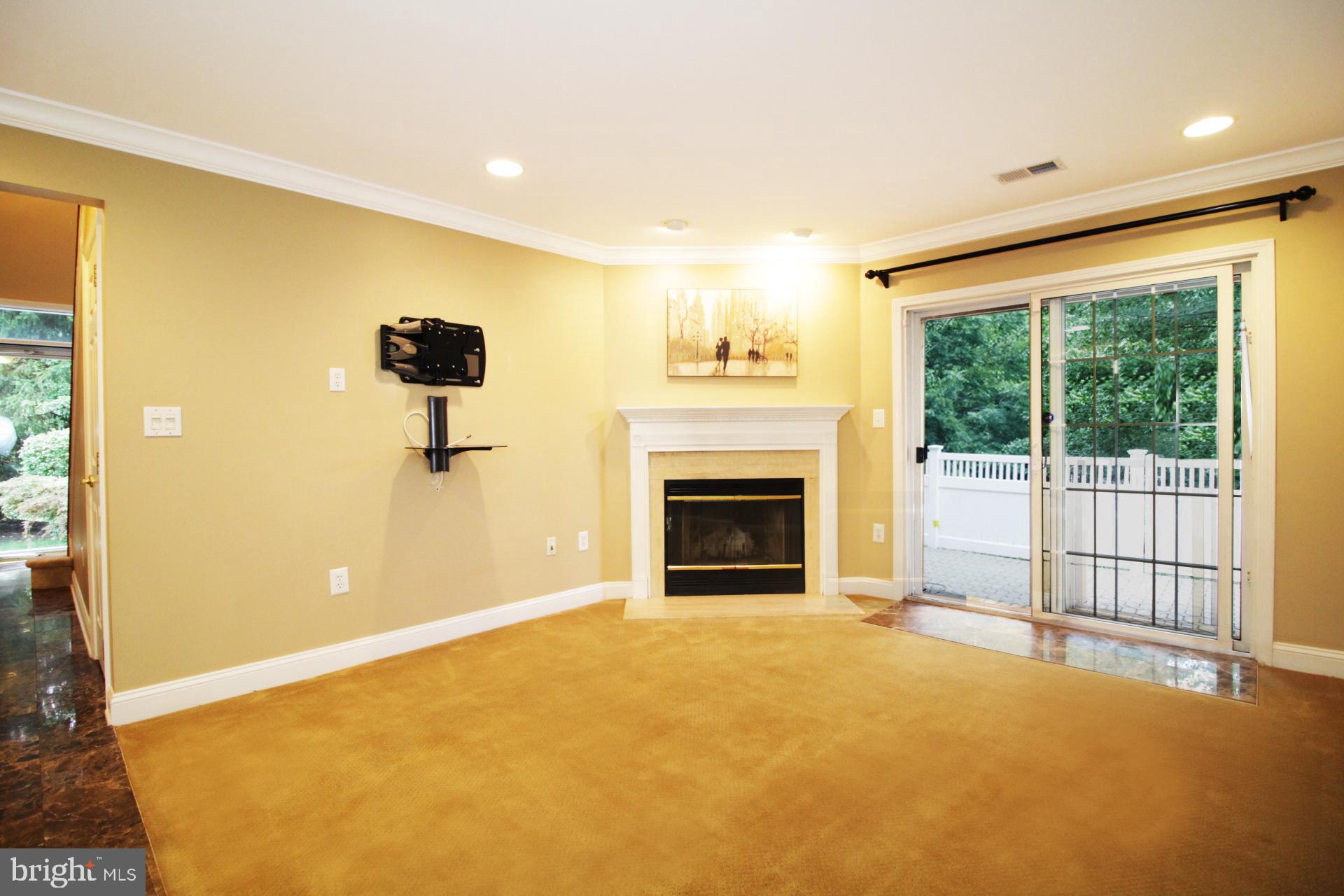 334 Watkins Road Pennington, NJ 08534 - Photo 12 of 39