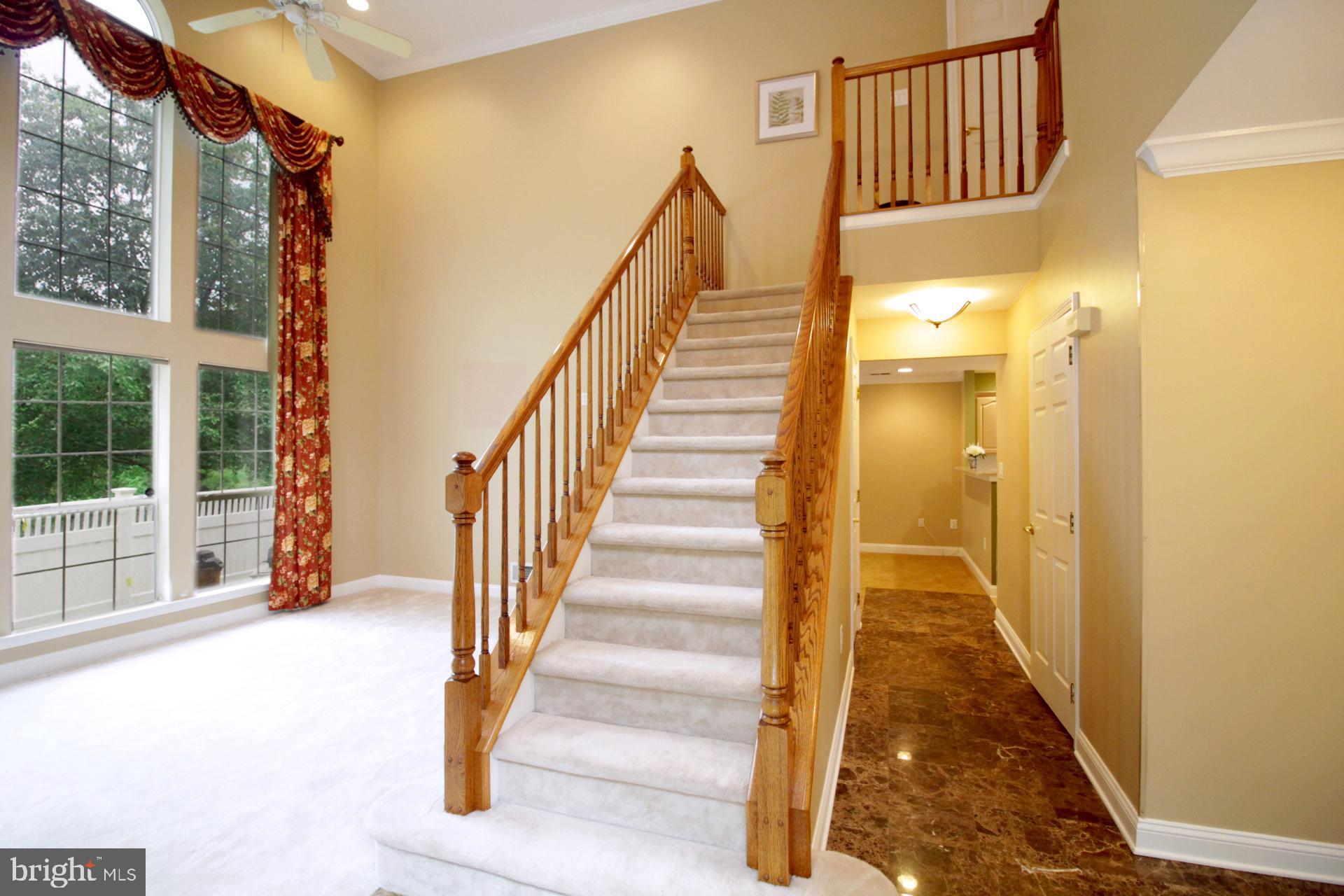 334 Watkins Road Pennington, NJ 08534 - Photo 2 of 39