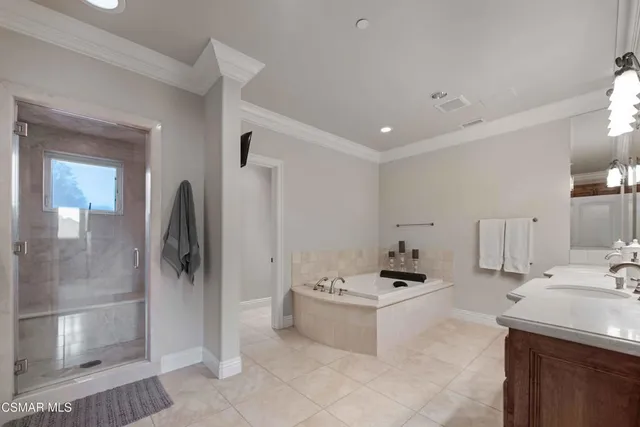 $2,375,000 | 6805 Aviano Drive, Camarillo, CA 93012