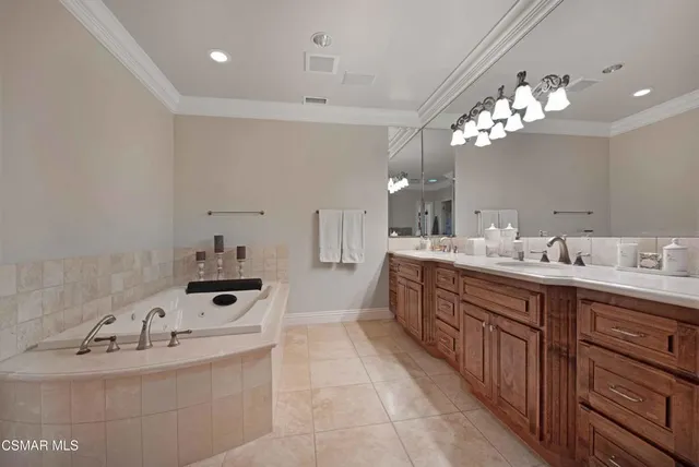 $2,375,000 | 6805 Aviano Drive, Camarillo, CA 93012