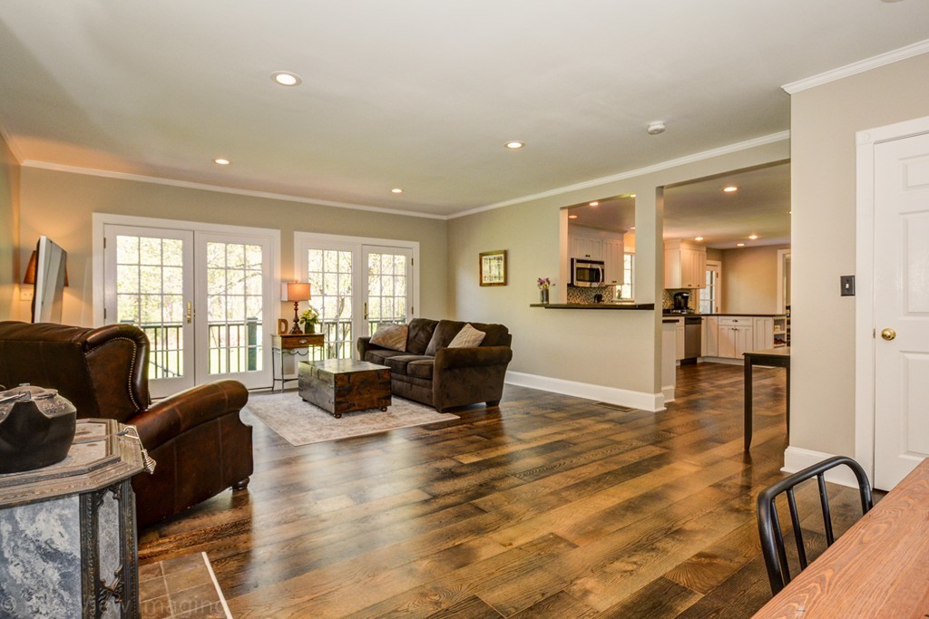 23 Hayward Road Acton, MA 01720 - Photo 5 of 30 Gallery Image 5