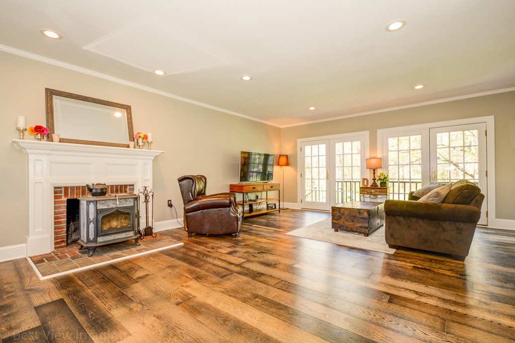 23 Hayward Road Acton, MA 01720 - Photo 8 of 30 Gallery Image 8