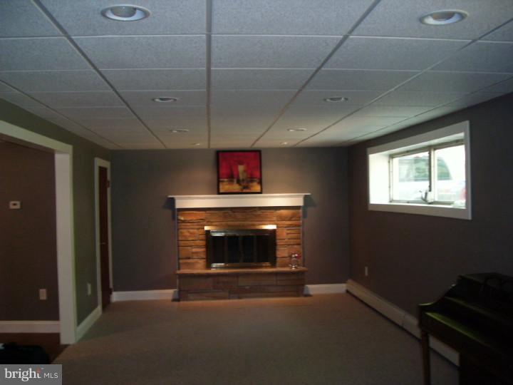 1605 McKean Road Ambler, PA 19002 - Photo 4 of 4 Family Room