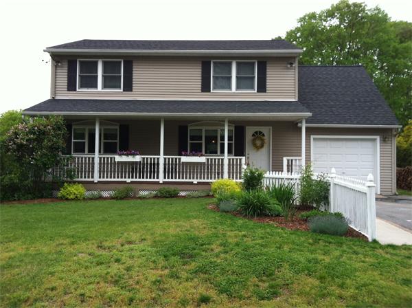 140 Barrington Road Longmeadow, MA 01106 - Photo 1 of 27 Gallery Image 1