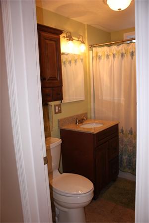 140 Barrington Road Longmeadow, MA 01106 - Photo 21 of 27 Gallery Image 21