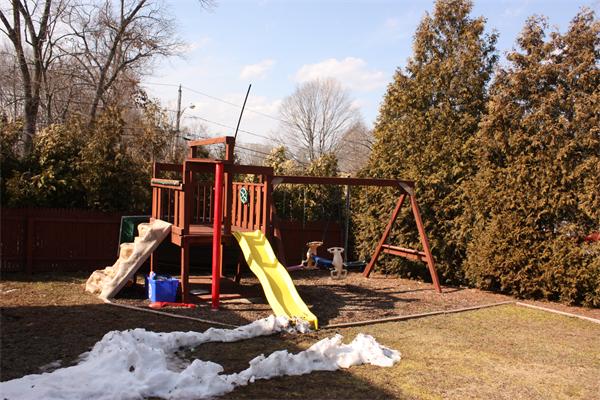 140 Barrington Road Longmeadow, MA 01106 - Photo 24 of 27 Gallery Image 24
