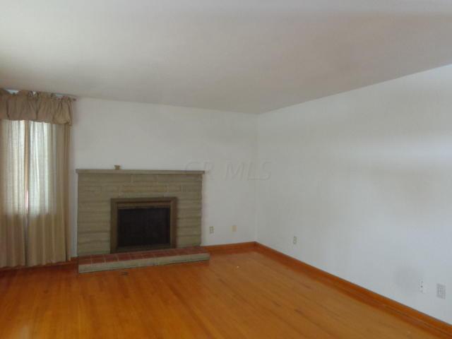 1508 Torrence Drive Springfield, OH 45503 - Photo 2 of 10