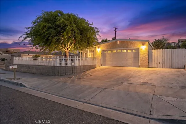 $269,000 | 650 East Mountain View Street, Barstow, CA 92311