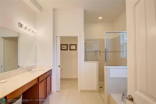 $4,700 | 495 Northeast Abaca Way, Unit 495, Jensen Beach, FL 34957
