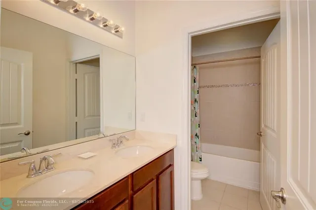 $4,700 | 495 Northeast Abaca Way, Unit 495, Jensen Beach, FL 34957