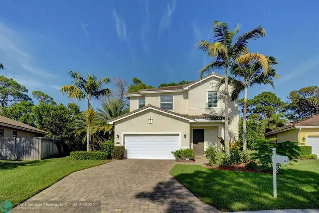 $4,700 | 495 Northeast Abaca Way, Unit 495, Jensen Beach, FL 34957