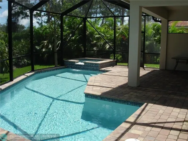 $4,700 | 495 Northeast Abaca Way, Unit 495, Jensen Beach, FL 34957