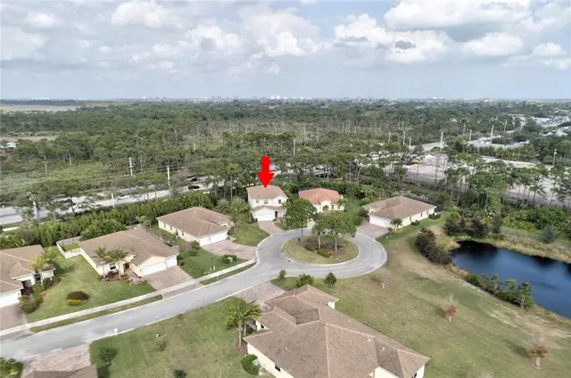 $4,700 | 495 Northeast Abaca Way, Unit 495, Jensen Beach, FL 34957