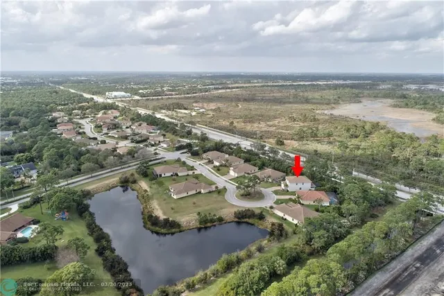 $4,700 | 495 Northeast Abaca Way, Unit 495, Jensen Beach, FL 34957