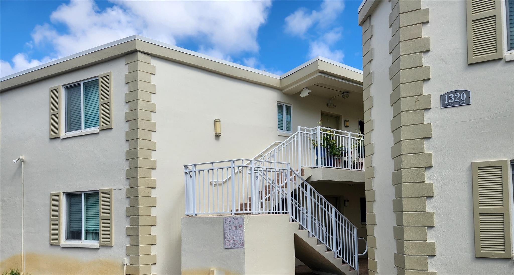 1320 Miami Road, Unit 8 Fort Lauderdale, FL 33316 - Photo 1 of 15 Photo 1