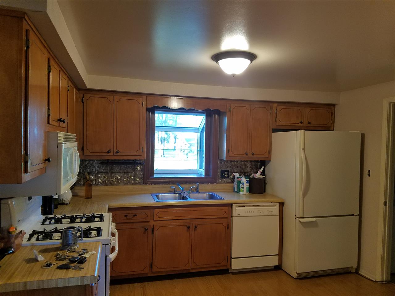 7411 Monroeville Road Hoagland, IN 46745 - Photo 11 of 13