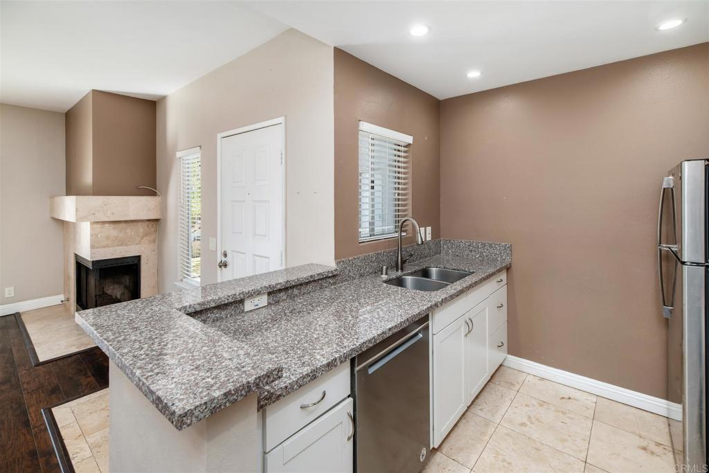 13716 Midland Road Poway, CA 92064 - Photo 12 of 29