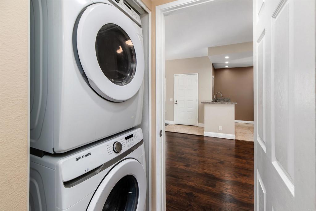 13716 Midland Road Poway, CA 92064 - Photo 16 of 29