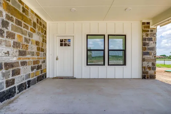$2,500 | 133 Winners Circle, Unit 902, Weatherford, TX 76087
