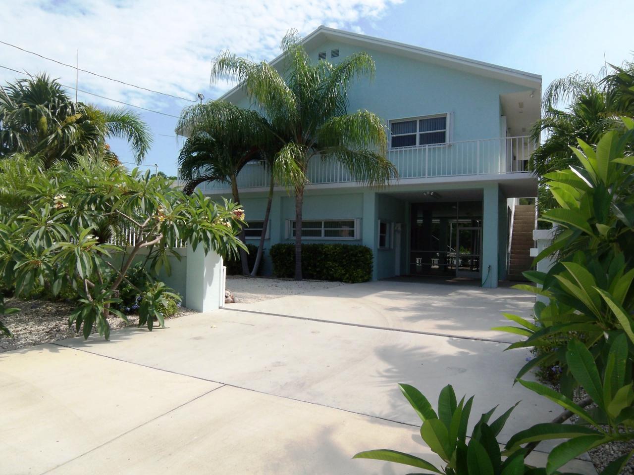1221 Mockingbird Road Key Largo, FL 33037 - Photo 1 of 19 Front view