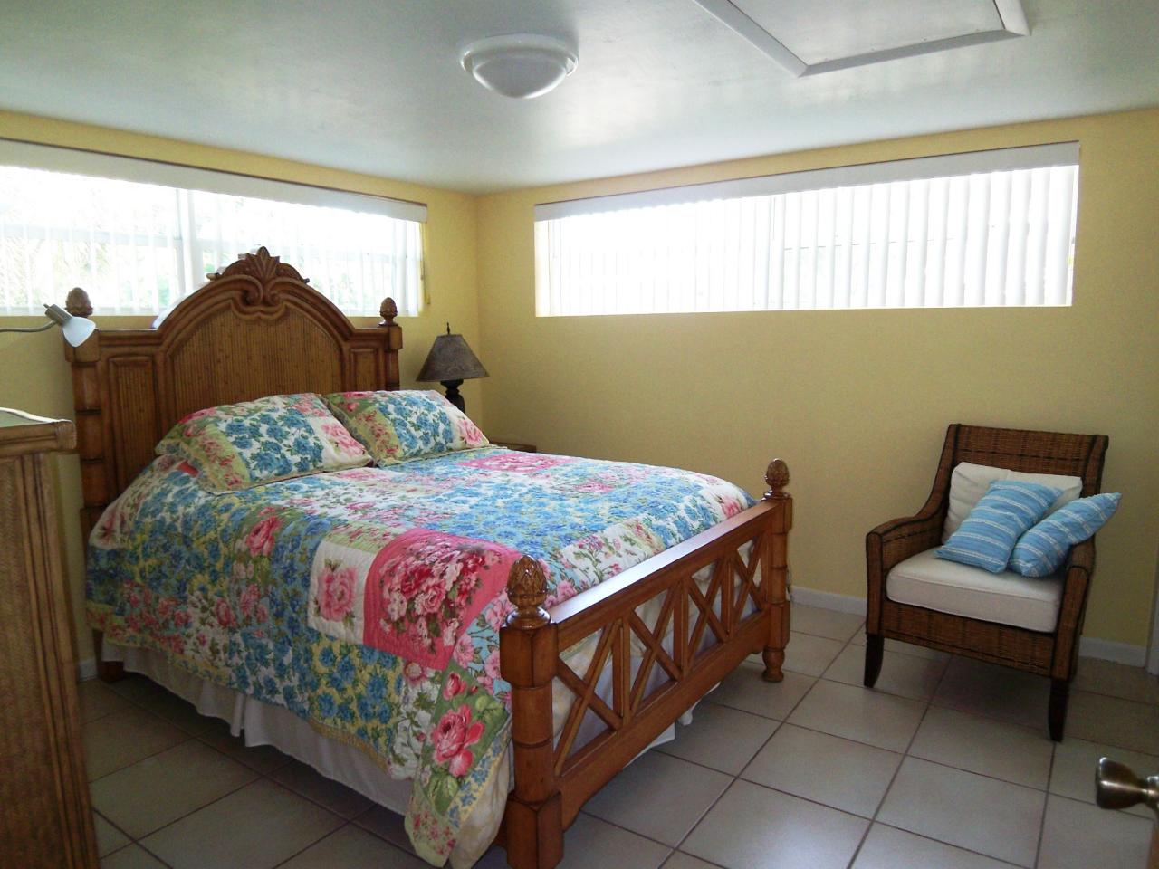 1221 Mockingbird Road Key Largo, FL 33037 - Photo 14 of 19 Above Flood enclosure