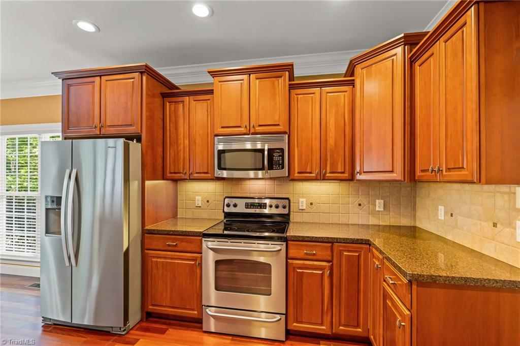 3321 Lower Lake Road Thomasville, NC 27360 - Photo 13 of 50
