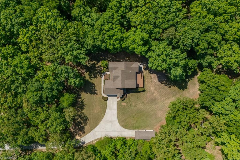 3321 Lower Lake Road Thomasville, NC 27360 - Photo 48 of 50