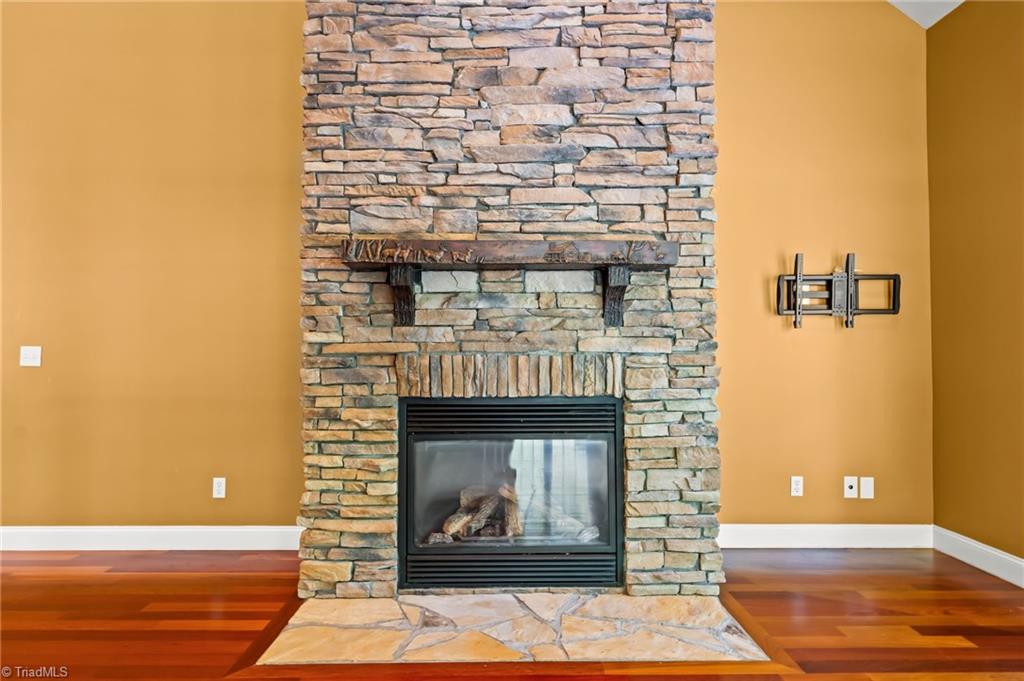 3321 Lower Lake Road Thomasville, NC 27360 - Photo 9 of 50