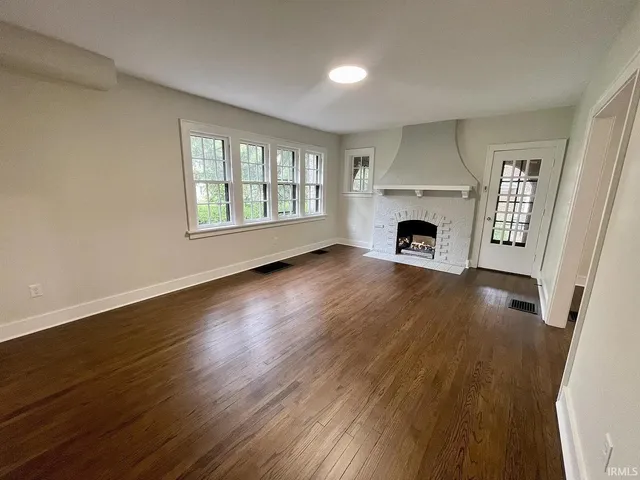 $5,550 | 611 South Eagleson Avenue, Bloomington, IN 47401