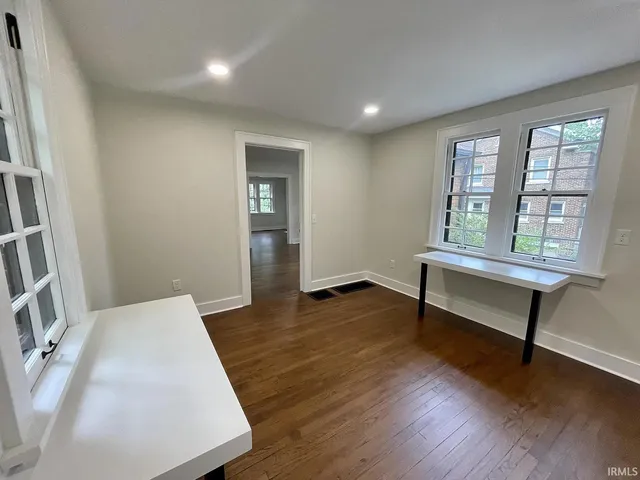 $5,550 | 611 South Eagleson Avenue, Bloomington, IN 47401