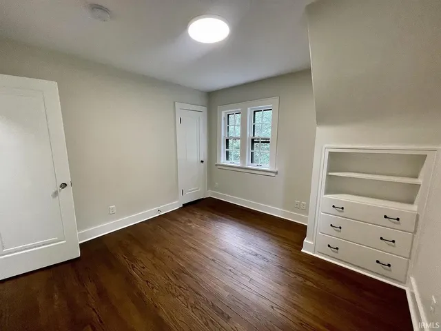 $5,550 | 611 South Eagleson Avenue, Bloomington, IN 47401