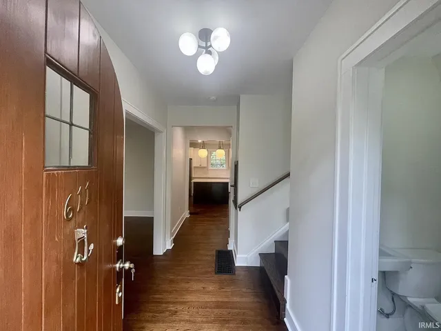 $5,550 | 611 South Eagleson Avenue, Bloomington, IN 47401
