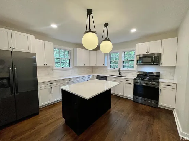 $5,550 | 611 South Eagleson Avenue, Bloomington, IN 47401