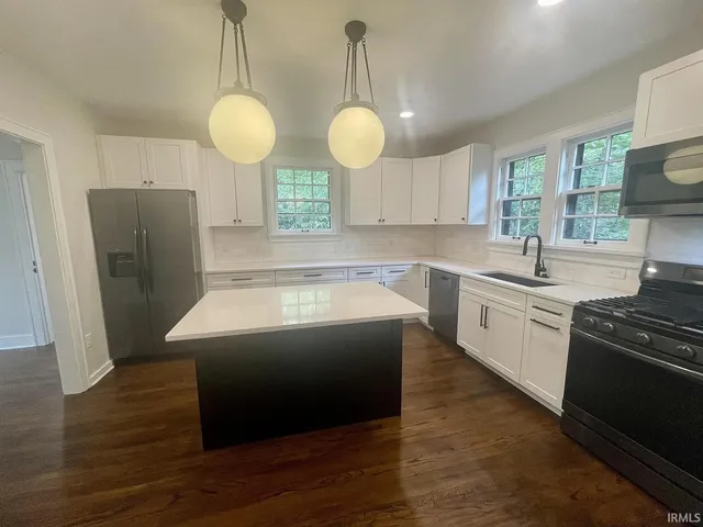 $5,550 | 611 South Eagleson Avenue, Bloomington, IN 47401