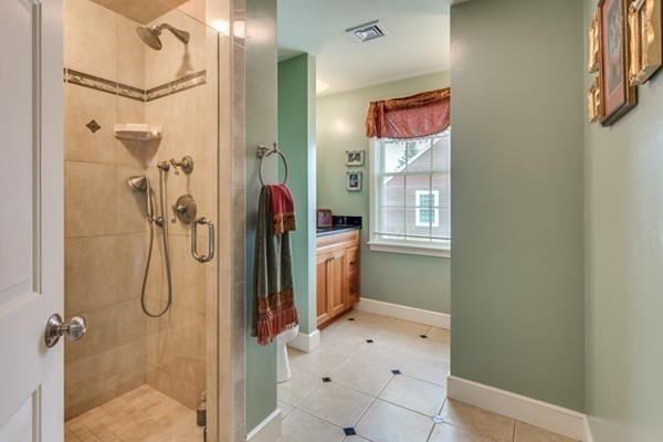 4 Trodden Path Lexington, MA 02421 - Photo 19 of 30 Gallery Image 19