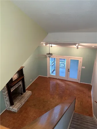 $305,000 | 321 East Main Street, Brenham, TX 77833