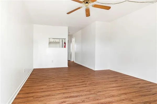 $875 | 8415 Airline Drive, Unit A12, Metairie, LA 70003