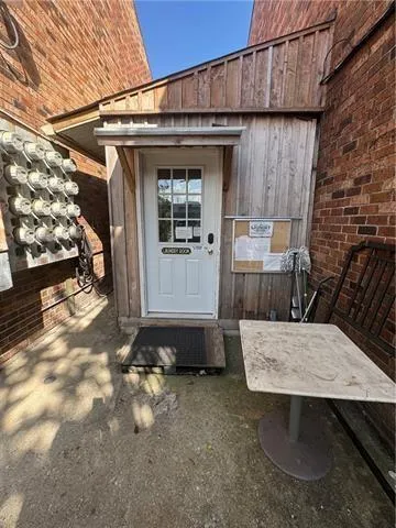 $875 | 8415 Airline Drive, Unit A12, Metairie, LA 70003