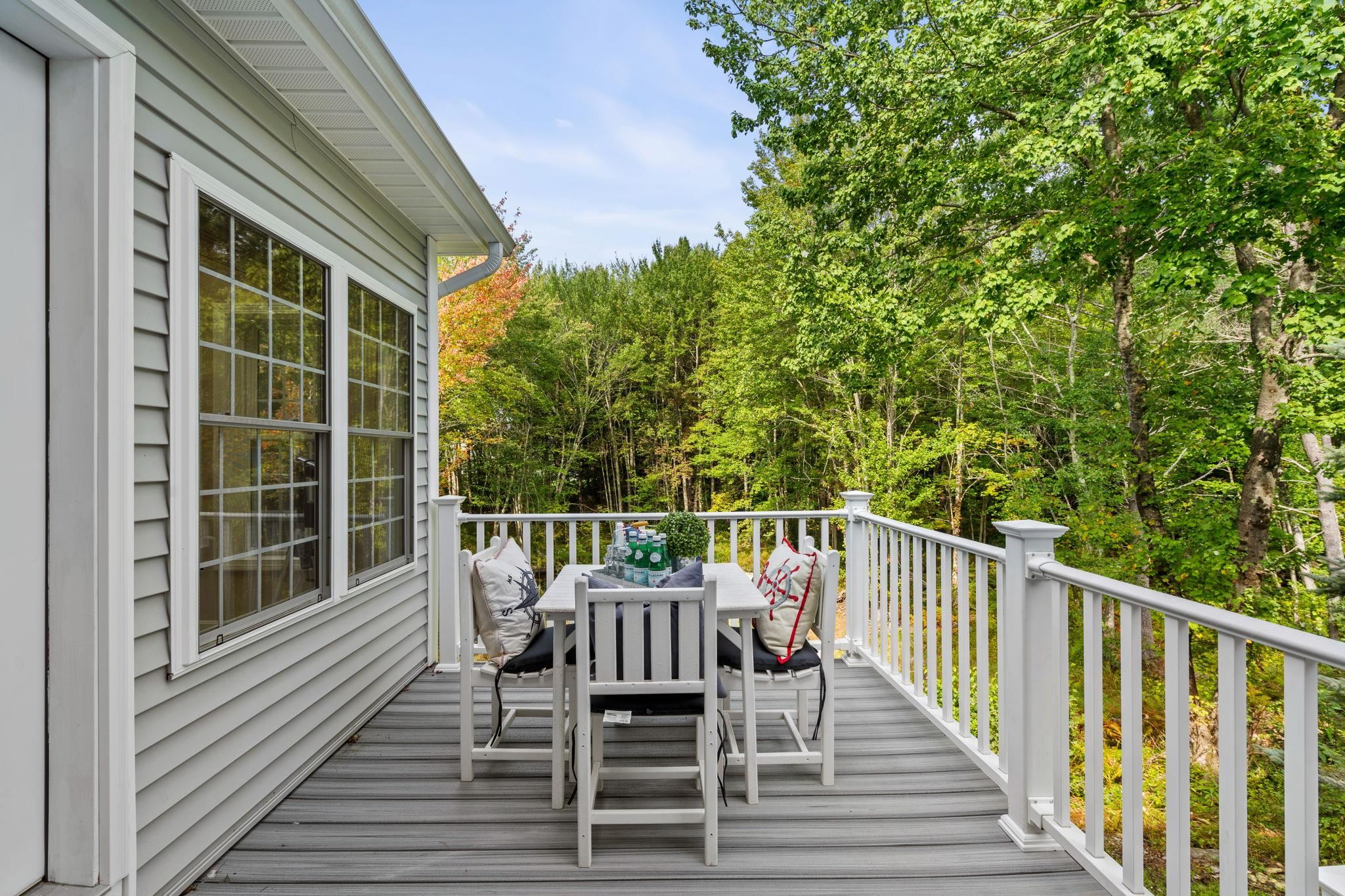 258 Pulpit Road Bedford, NH 03110 - Photo 25 of 40