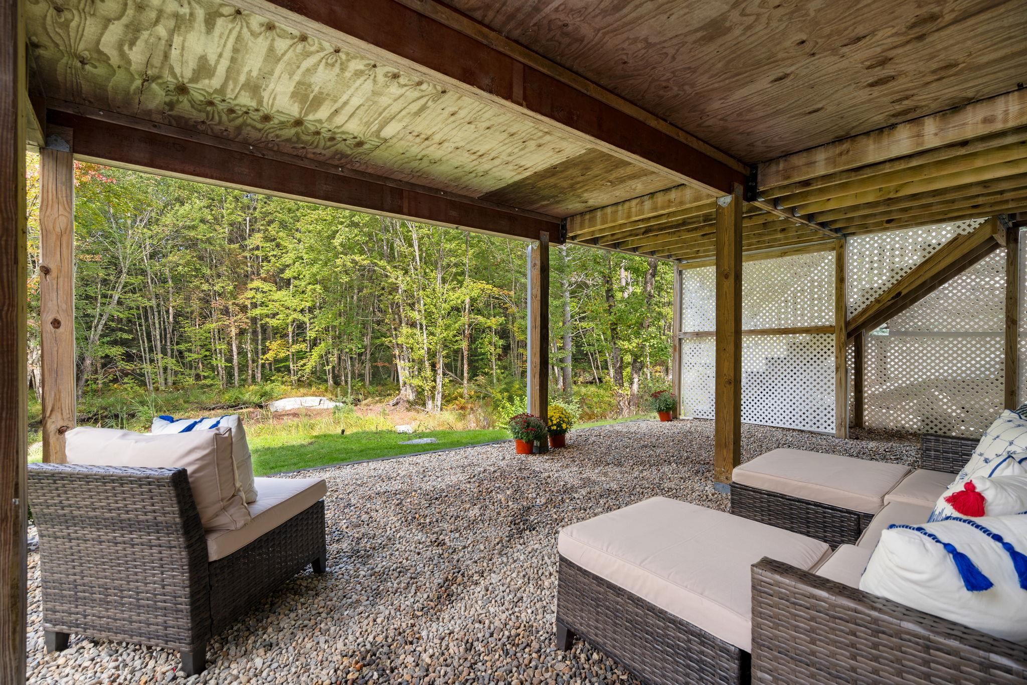 258 Pulpit Road Bedford, NH 03110 - Photo 27 of 40