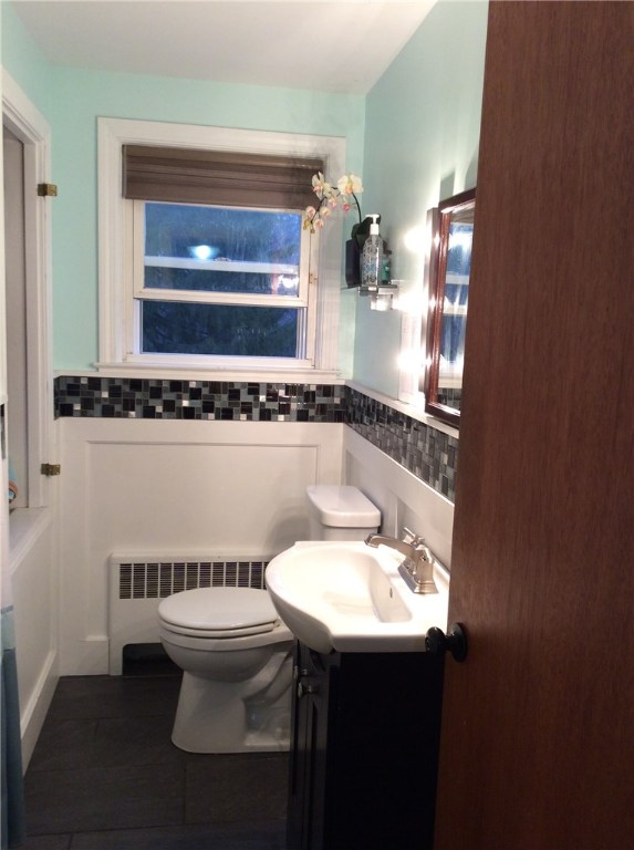 84 Merritt Road East Providence, RI 02915 - Photo 14 of 24