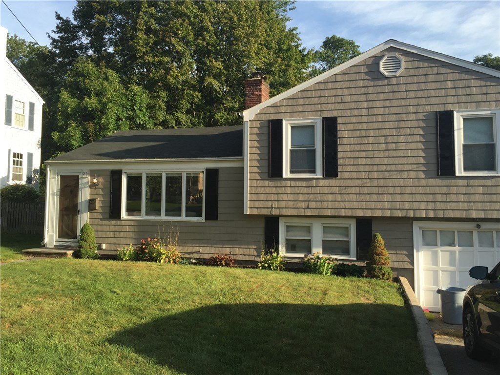 84 Merritt Road East Providence, RI 02915 - Photo 2 of 24