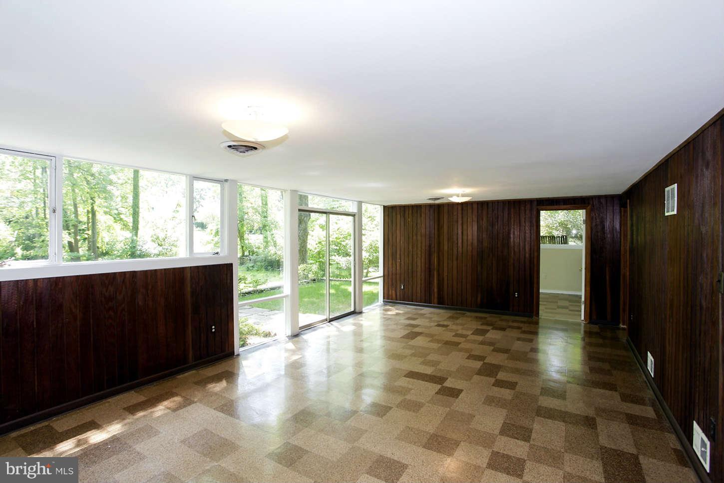 3912 Rickover Road Silver Spring, MD 20902 - Photo 22 of 30 a view of hallway with a large window