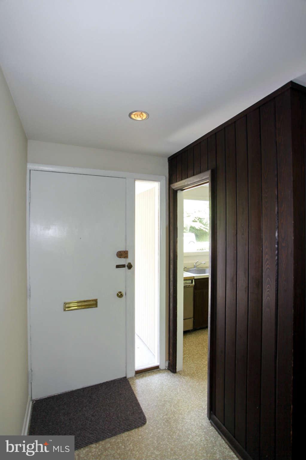 3912 Rickover Road Silver Spring, MD 20902 - Photo 8 of 30