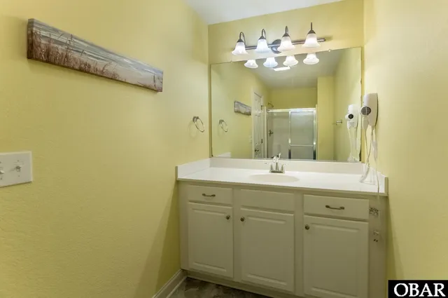 $1,649,000 | 152 Duck Road, Southern Shores, NC 27949