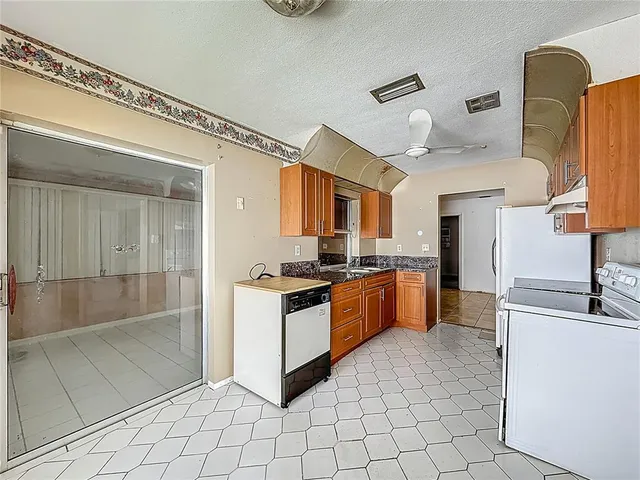 $227,000 | 5139 Northwest 43rd Court, Lauderdale Lakes, FL 33319