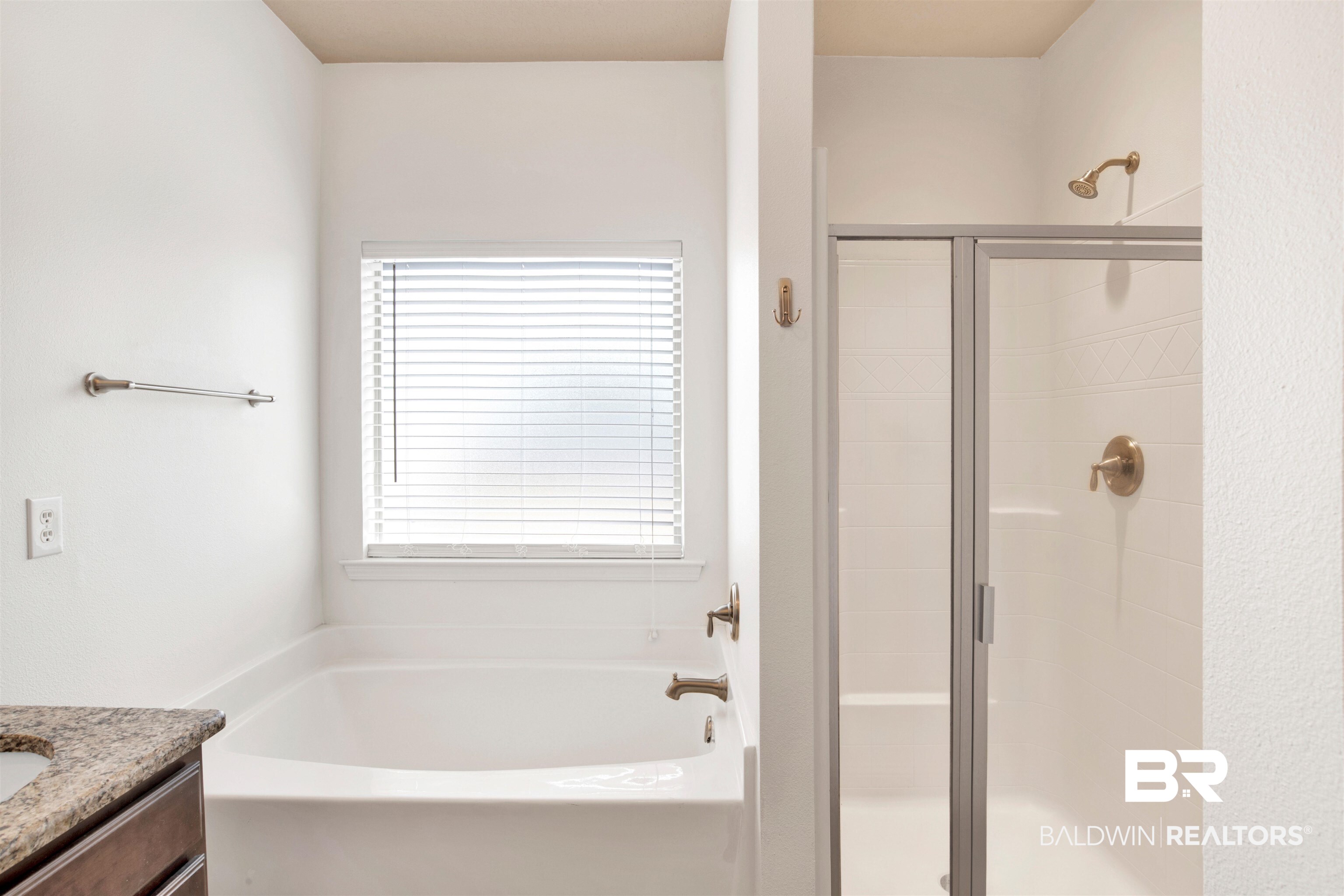 10638 Orkney Way Daphne, AL 36527 - Photo 17 of 28