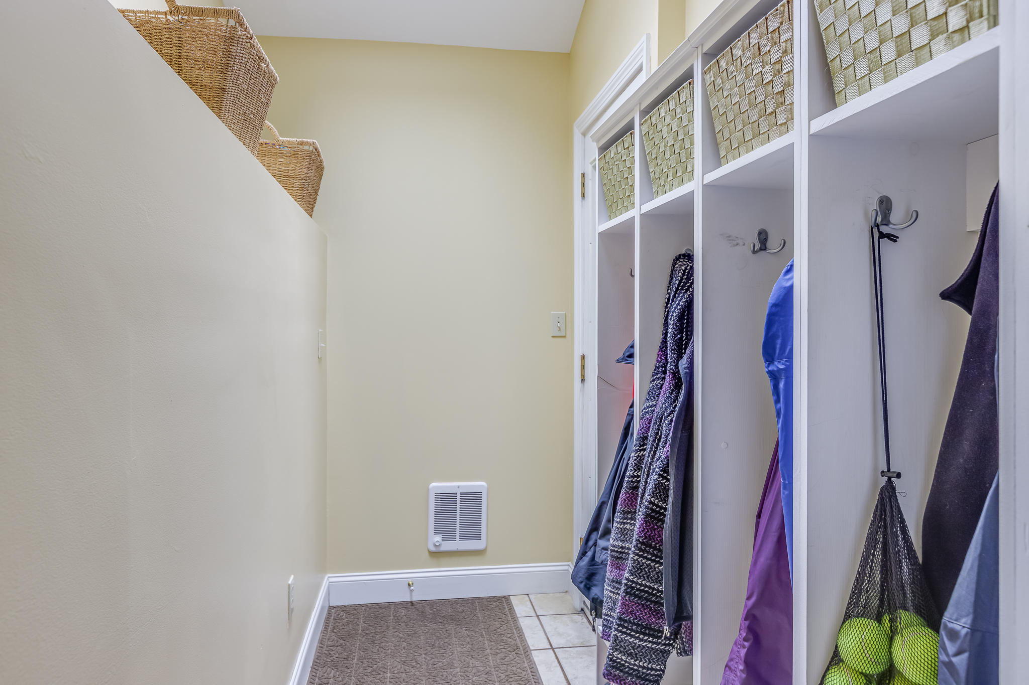 450 North Road Yarmouth, ME 04096 - Photo 3 of 23 3