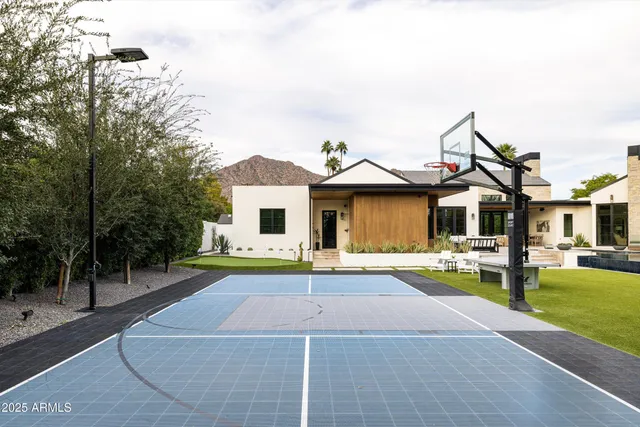 $9,995,000 | 5715 East Monterosa Street, Phoenix, AZ 85018